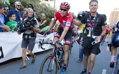 Dumoulin mette l'ipoteca sulla Vuelta. Aru è a 6''
