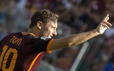 roma totti trecento gol ansa