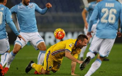 Lazio beffata da Zukanovic, la Samp pareggia nel recupero