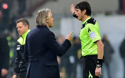 Mancini contro gli arbitri: "Solo in Italia espellono gli allenatori"