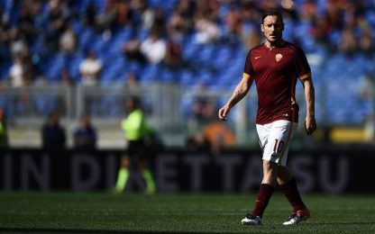 La smentita di Totti: "Nessun problema economico con la Roma"