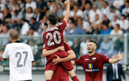 Trapani sogna, Coronado l'eroe: Spezia battuto 1-0