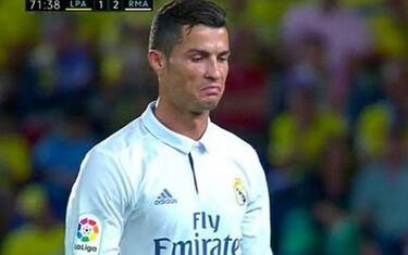 cristiano_ronaldo_sostituzione_ok_twitter