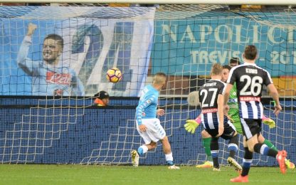 Doppio Insigne trascina il Napoli: 2-1 a Udine 