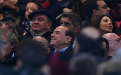Berlusconi: "Closing il 13 o mi riprendo il Milan"