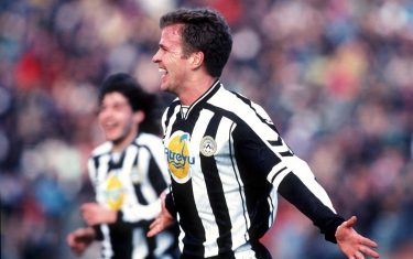 ITALY - JANUARY 25:  ITALIENISCHE LIGA 97/98; UDINESE - VICENZA 3:0; JUBEL Oliver BIERHOFF  (Photo by Andreas Rentz/Bongarts/Getty Images)
