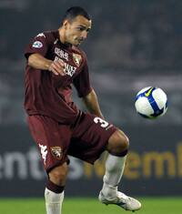 Marco Pisano in prestito dal Torino. Ai granata Antonelli