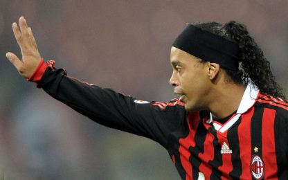 Ronaldinho lascia il ritiro di Dubai: giocherà in Brasile