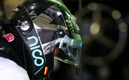 Rosberg, ad Hockenheim con il casco per la Germania Mundial
