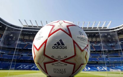 Champions, presentato il pallone per la finale di Madrid