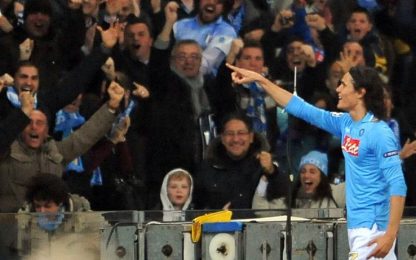 Super Cavani fa sognare Napoli. Inter, primo posto al sicuro