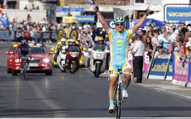 La Liegi riscopre Vinokourov, ancora male gli italiani