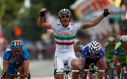 Giro, finalmente Italia: Pozzato vince la tappa spettacolo