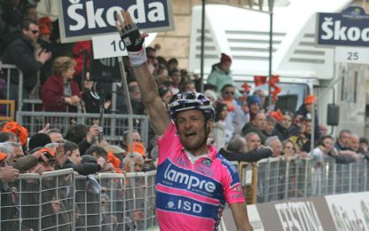 Scarponi festeggia: il Giro del Trentino è suo