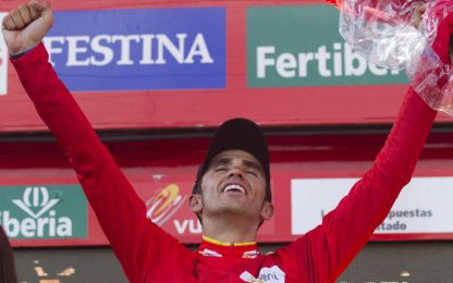 Vuelta, vince Menchov ma Bola del Mundo incorona Contador