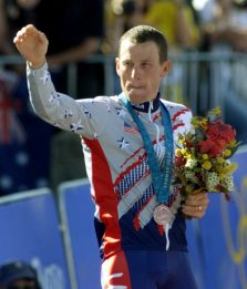 Caso Armstrong, il Cio apre un'indagine sul bronzo di Sydney