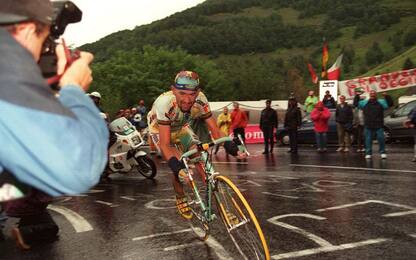 In Giro ricordando Pantani: oggi appuntamento sul Galibier
