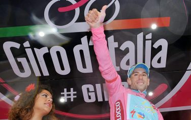 giro-2013-vincenzo-nibali-podio