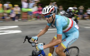 Italy's Vincenzo Nibali climbs the last hill in a breakaway during the 138 km nineteenth stage of the 102nd edition of the Tour de France cycling race on July 24, 2015, between Saint-Jean-de-Maurienne and La Toussuire, French Alps.  AFP PHOTO / LIONEL BONAVENTURE        (Photo credit should read LIONEL BONAVENTURE/AFP/Getty Images)