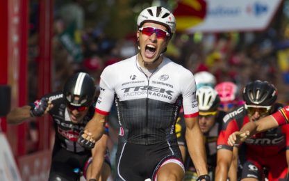 Vuelta, 12.a tappa: Van Poppel vince in volata, Aru resta in maglia rossa