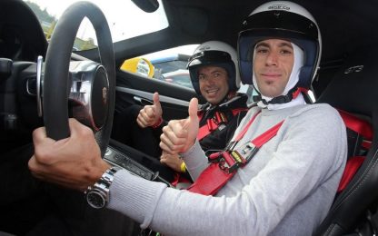 Dalla bici alla Porsche, un giorno da pilota per Nibali: "Predisposto alla velocità" 
