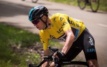 Sky's English rider Christopher Froome (C) rides during the seventh stage (La Rochette - Meribel) of the 68th edition of the Dauphine Criterium cycling race on June 11, 2016 in Meribel.  / AFP / LIONEL BONAVENTURE        (Photo credit should read LIONEL BONAVENTURE/AFP/Getty Images)