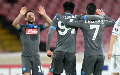 Nessuno come il Napoli: 5-2 al Legia, vittoria e record in Europa