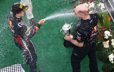 vettel_gp_malesia_champagne