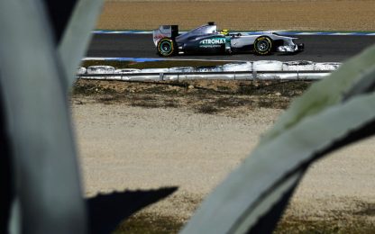 Test Jerez, Rosberg il più veloce. Ferrari, primi problemi