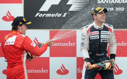 Alonso esulta: "Risultato fantastico, passo avanti Ferrari"