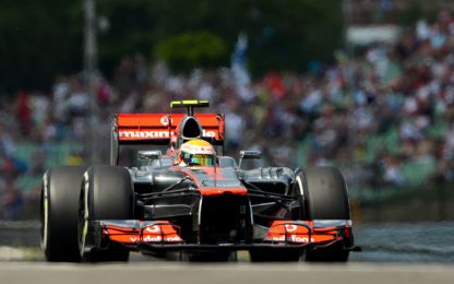 Hamilton, pole in Ungheria. Alonso è solo sesto