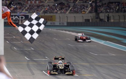 Abu Dhabi: rimonta Vettel, Alonso 2° a 10 punti. Vince Kimi
