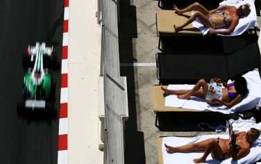 MONTE CARLO, MONACO - MAY 22:  Jenson Button of Great Britain and Honda Racing drives by during practice for the Monaco Formula One Grand Prix at the Monte Carlo Circuit on May 22, 2008 in Monte Carlo, Monaco.  (Photo by Paul Gilham/Getty Images)