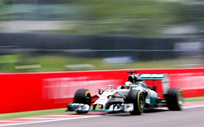 Hamilton-Rosberg, il Mondiale ricomincia da “casa” di Lewis