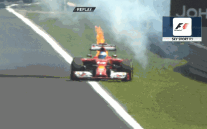 GP Brasile, Libere 2: in fiamme la Ferrari di Alonso