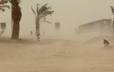 bahrain_deserto_tempesta_sabbia