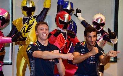 Power Rangers, sumo e un goccio di sake: comincia così il GP della Red Bull  