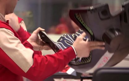 Un altro pezzo di Ferrari: il sedile sulla monoposto di Kimi