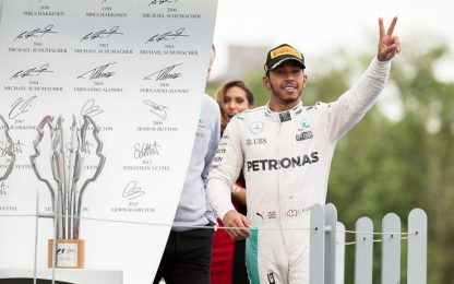 Lewis: "Brutta partenza ma gara fantastica"