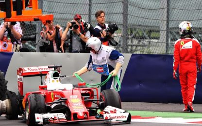 Vettel incredulo: "Gomma esplosa dal nulla"