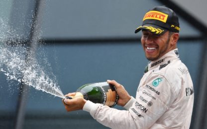 Hamilton è un leone, Rosberg troppo orgoglioso