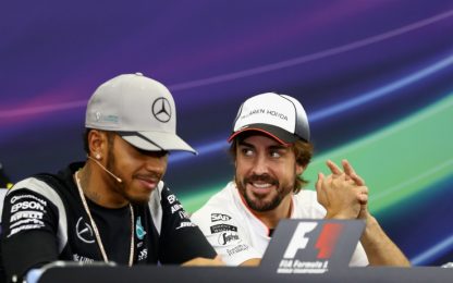 Hamilton apre ad Alonso: "Ci vuole un esperto"