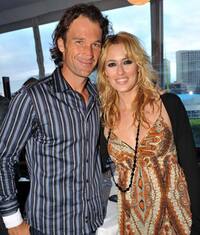 Figlio in arrivo per Carlos Moya, Carolina è incinta