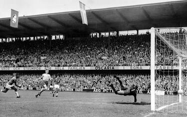 Dida e quell'infortunio a Svezia '58 che svelò al mondo Pelé