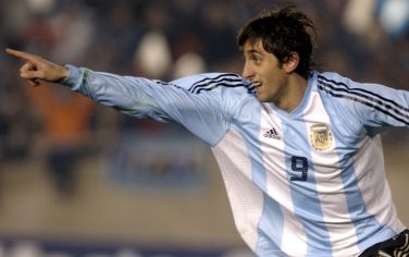 Argentina's Diego Milito celebrates his goal against Uruguay, during their friendly soccer game, Wednesday, July 16, 2003, in La Plata, some 50 kilometers south of Buenos Aires. (AP Photo/Eduardo Di Baia)