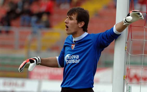 Inter, Handanovic da record: il portiere nerazzurro entra nella storia