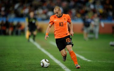 Netherlands' Wesley Sneijder during the World Cup round of 16 soccer match between  the Netherlands and Slovakia at the stadium in Durban, South Africa, Monday, June 28, 2010. (AP Photo/Martin Meissner)