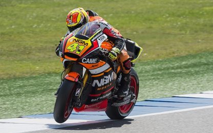 MotoGP, Aleix Espargaró si prende la pole. Rossi 12°