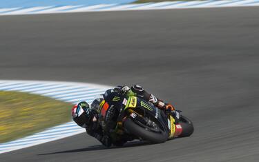 Guizzo Smith: L2 nelle sue mani. Rossi 6°, soffre Iannone