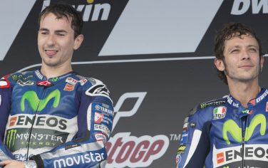 JEREZ DE LA FRONTERA, SPAIN - MAY 03:  Jorge Lorenzo (L) of Spain and Movistar Yamaha MotoGP and Valentino Rossi of Italy and Movistar Yamaha MotoGP celebrate on the podium at the end of the MotoGP race during the MotoGp of Spain - Race at Circuito de Jerez on May 3, 2015 in Jerez de la Frontera, Spain.  (Photo by Mirco Lazzari gp/Getty Images)